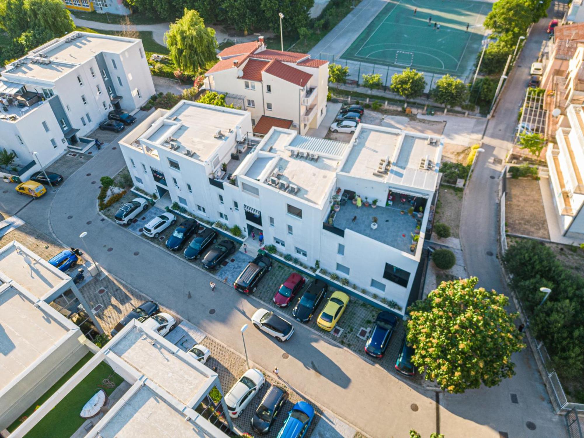 Luxusapartment Nav Podstrana Luaran gambar